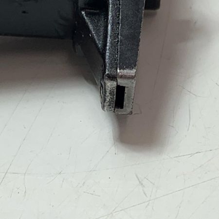 MAX マックス エア釘打ち (本体のみ) TA-225LU