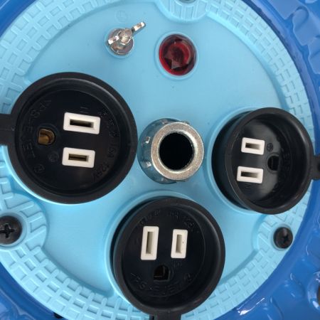 €€ NICHIDO 防雨・防塵型電工ドラム(アース付き) NPW-E33-sp ブルー