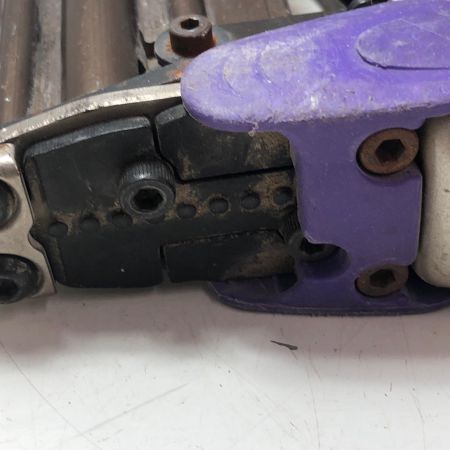 日立工機 55mm 仕上釘打機 NT55M