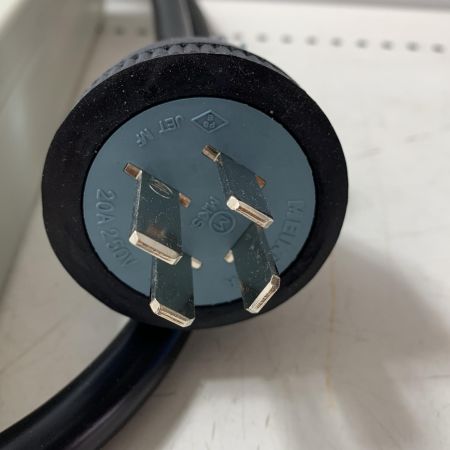 明工社 　接地3P20A　3コロタップ　MR2929