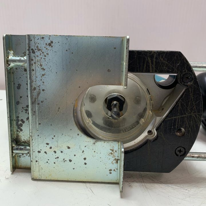 MAKITA マキタ ルーター RP0910 - 中古工具・電動工具 MAKITA マキタ ルーター RP0910 - 中古工具・電動工具