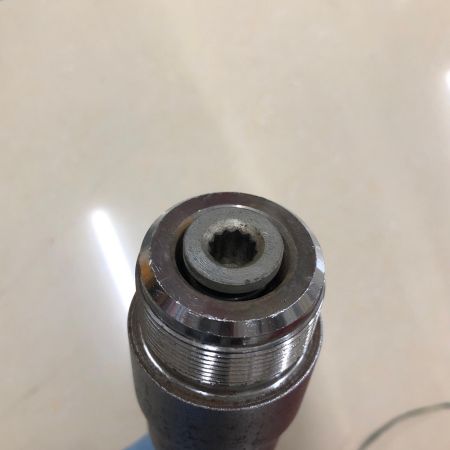 TONE トネ トルクレンチ 本体のみ T8L850N