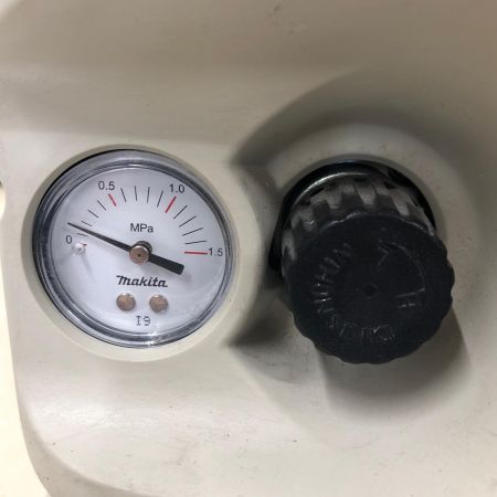 MAKITA マキタ コンプレッサー 一般圧 AC700