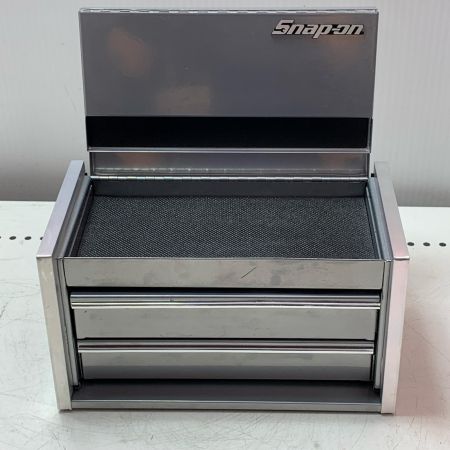 Snap-on スナップオン 工具ケース シルバー