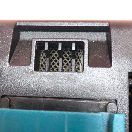 MAKITA マキタ 2口急速充電器 DC18RD