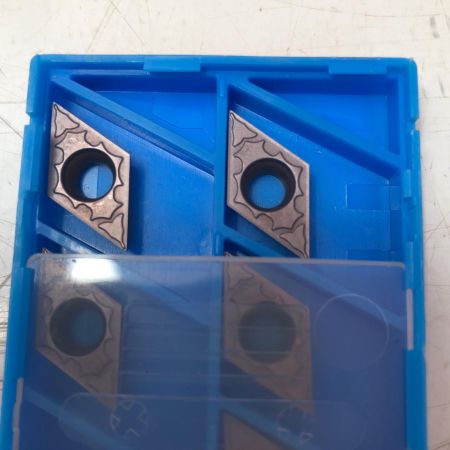 KYOCERA ねじ切りチップ 7セット