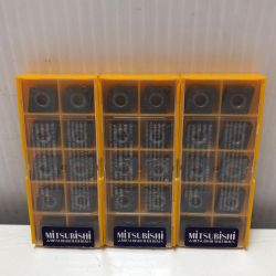 MITSUBISHI CNMG120408 ねじ切りチップ3セット Aランク