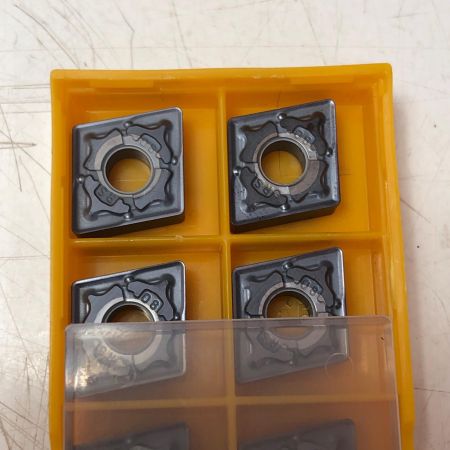 MITSUBISHI CNMG120408 ねじ切りチップ3セット