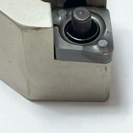 旋削加工用シャンク工具