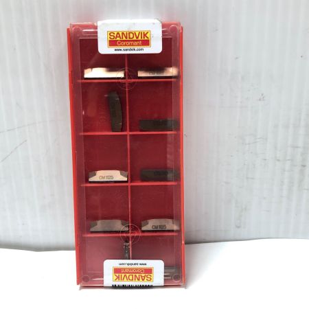 SANDVIK ねじ切りチップ