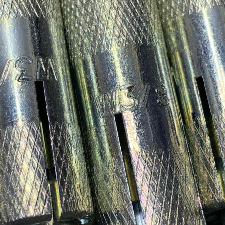 グリップアンカー GA-30×175個、GA-40×41個 計216個セット　おまけ付