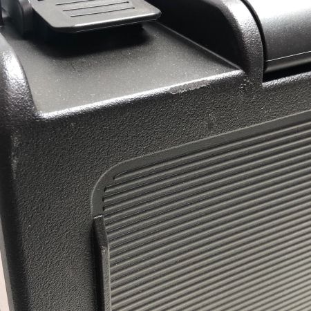 MAKITA マキタ 充電式インパクトドライバ TD173DRGX