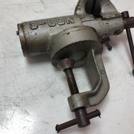 O-GON 万力65mm カーキ