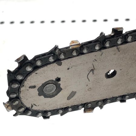 MAKITA マキタ 充電式チェーンソー MUC008G オレンジ