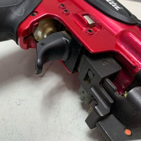 MAKITA マキタ フロア用高圧ブラッド釘打 AF530H レッド