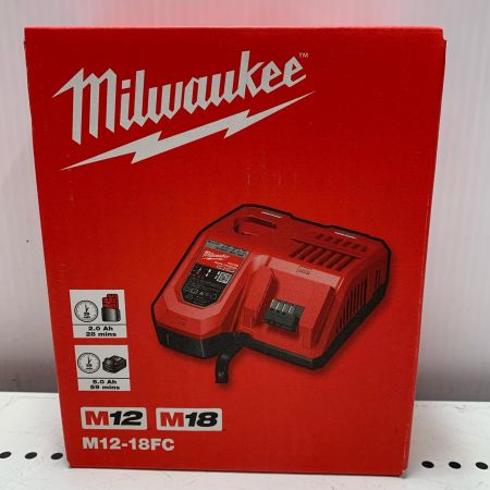Milwaukee LEDエリアライト　充電器・バッテリーセット M18 AL-O