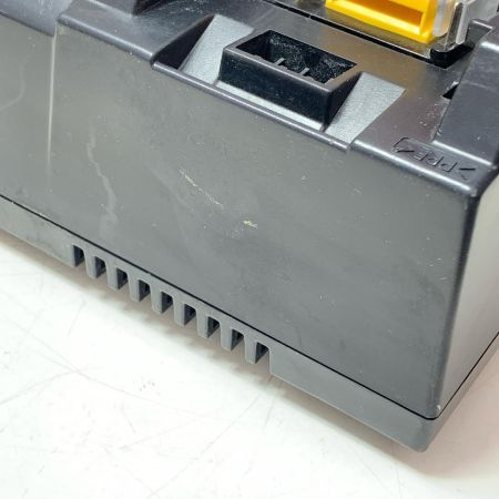 MAKITA マキタ 充電器 DC18RC