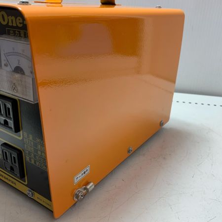 スター電器  変圧器   未使用品 STX-312P オレンジ