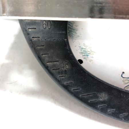 MAKITA マキタ 165mm 充電式マルノコ HS001G