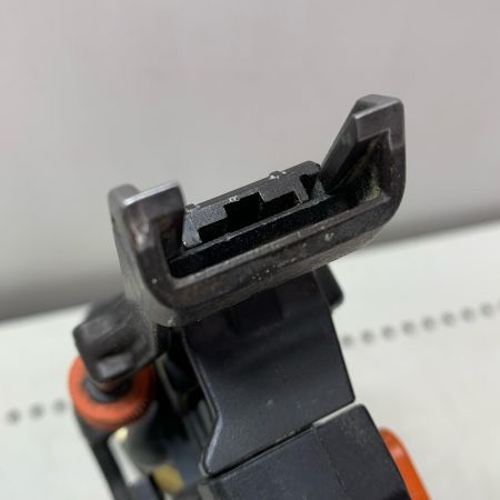 HITACHI 日立 50ｍｍ　高圧フロアタッカ N5008HM ゴールド