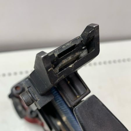 MAKITA マキタ 高圧フロアタッカ AT1150HA