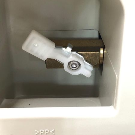 MAKITA マキタ エアコンプレッサー AC700