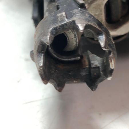 MAKITA マキタ 高圧エア釘打ち機 50mm AN533H ブラック×レッド