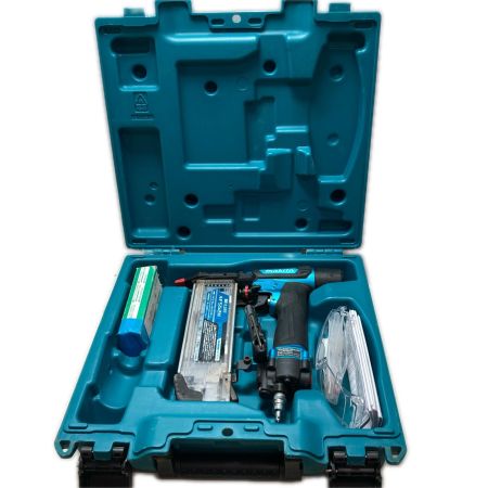 MAKITA マキタ 高圧仕上釘打 50mm AF552H ブルー