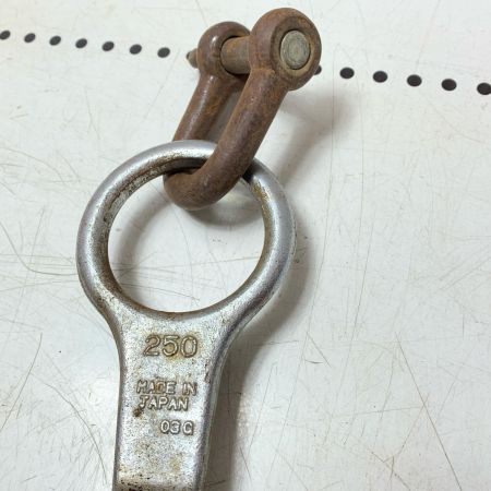 コンクリート専用クランプ SKC-250