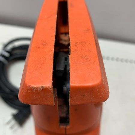 BLACK+DECKER ブラックアンドデッカー 400W　電動式ノコギリ KS880EC