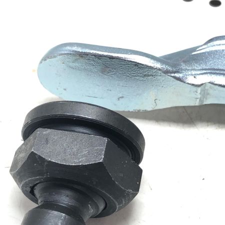 BESSY クランプ 未使用品 SL20M