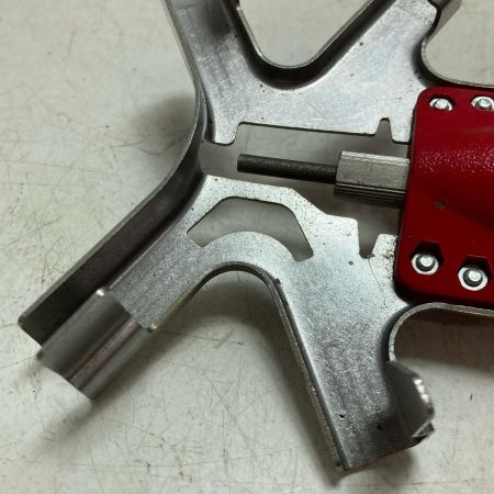 NISHIGAKI カンタンチェーンソー目立て機 ﾁｪｰﾝｿｰ目立て機