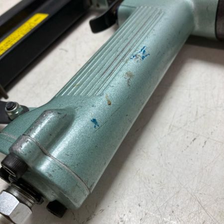 HITACHI 日立 50mm カラー釘打ち機 NT-50AB