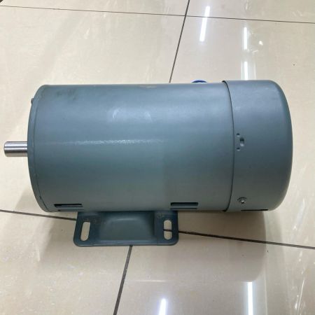 TOSHIBA 東芝 【ジャンク品】モーター 0.75kw 0.75kw