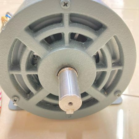 TOSHIBA 東芝 【ジャンク品】モーター 0.75kw 0.75kw