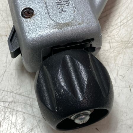 パイプカッタ