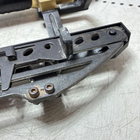 HITACHI 日立 50mm 高圧タッカ 本体のみ N5004HMF