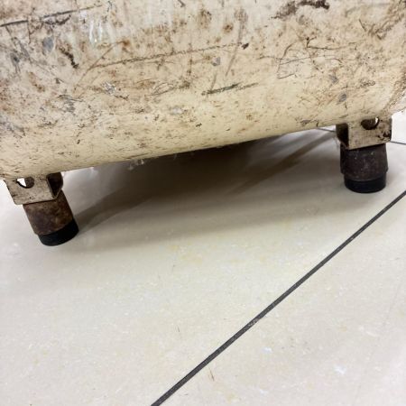 MAKITA マキタ 【ジャンク品】エアコンプレッサー AC6511
