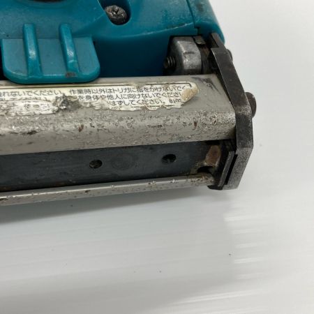 MAKITA マキタ 充電式タッカ ST110D 本体のみ 14.4v