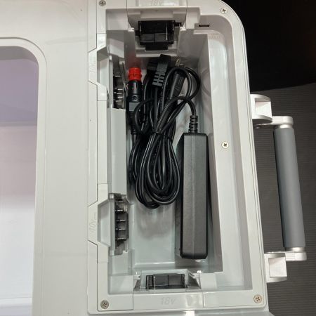 MAKITA マキタ 工具 充電式保冷温庫 CW002G 40Vmax 18V 50L