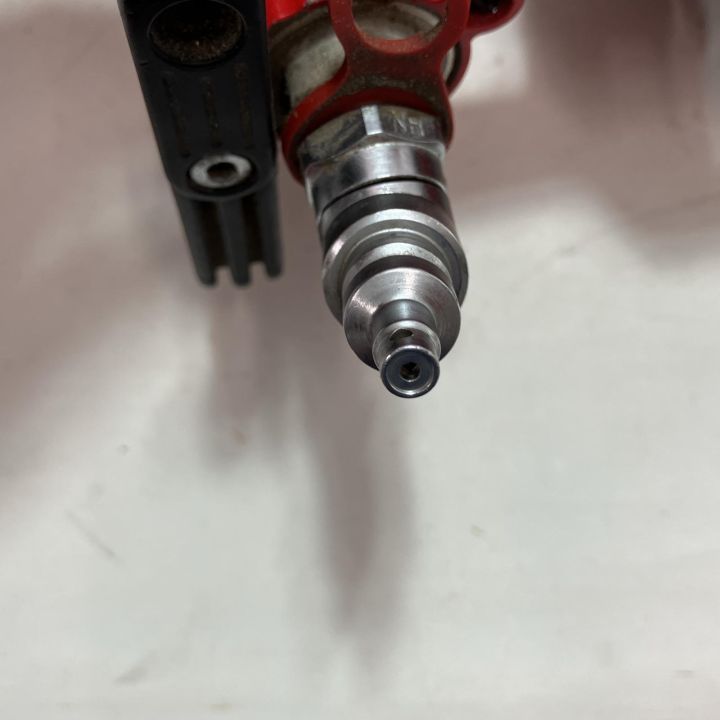 MAX マックス エアツール ねじ打ち機 HV-R41G4 高圧 ケース付 - 中古 