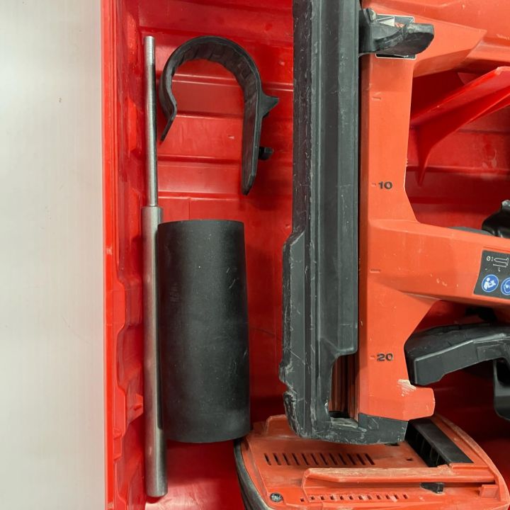 ヒルティ　HILTI　BX3　コンクリートネイラ　中古品　バッテリ21.6V二個/充電器付き　【ハンズクラフト宜野湾店】 楽天市場】hilti ヒルティ bx3の通販