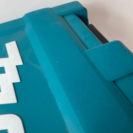 MAKITA マキタ 充電式仕上釘打 FN001GRDX ブルー 40vmax 40mm バッテリー2個・充電器・ケース付