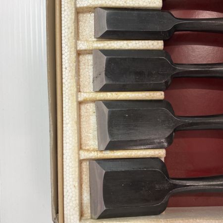 工具 大工道具 ノミ 極上追入組鑿 橘敏明 10本