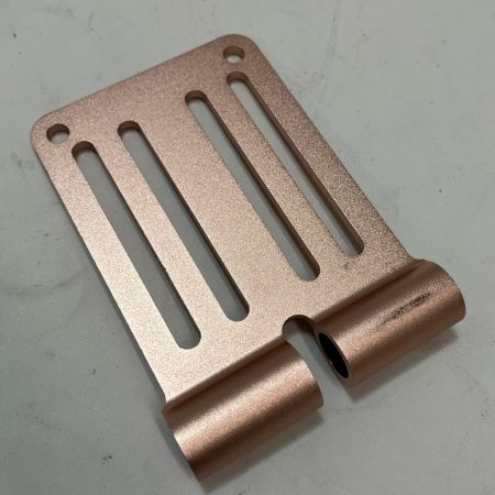 KNICKS アルミ削り出しベルトループ ALU15