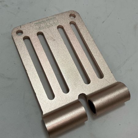 KNICKS アルミ削り出しベルトループ ALU15