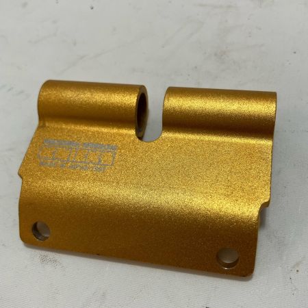 KNICKS アルミ製ベルトループアタッチメント/ゴールド ALU15A-GO