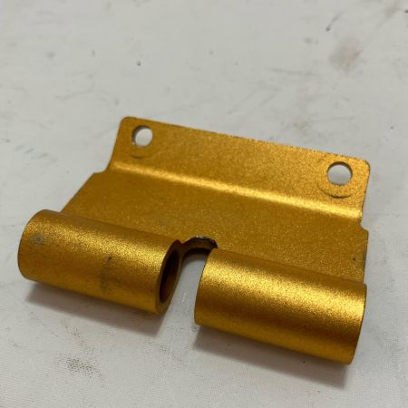 KNICKS アルミ製ベルトループアタッチメント/ゴールド ALU15A-GO