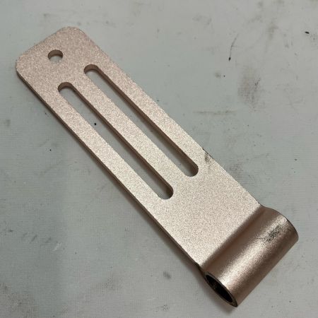 KNICKS アルミ削り出しシングルベルトループ