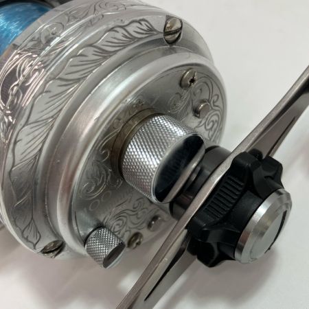 SHIMANO シマノ リール ベイトリール 12カルカッタ 100 彫刻加工